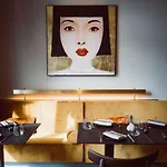 Velotel Hotel