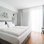 Hotel Velotel 4*