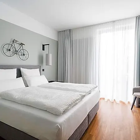 Velotel Hotel
