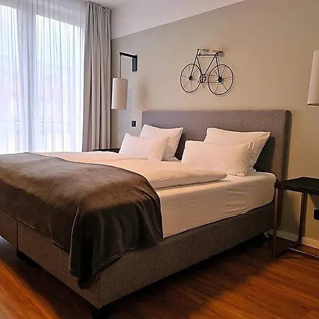 Velotel