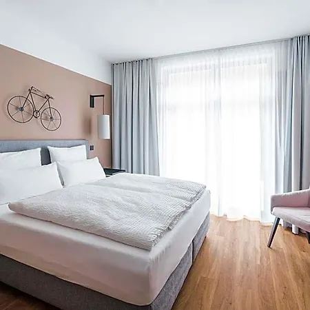 Velotel