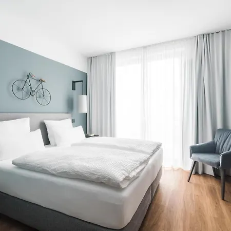 Velotel 4*