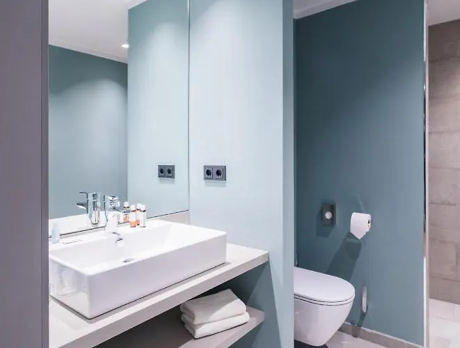 Velotel فندق باد سارو