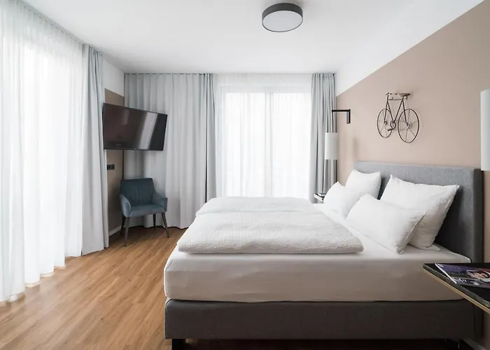 Velotel فندق باد سارو